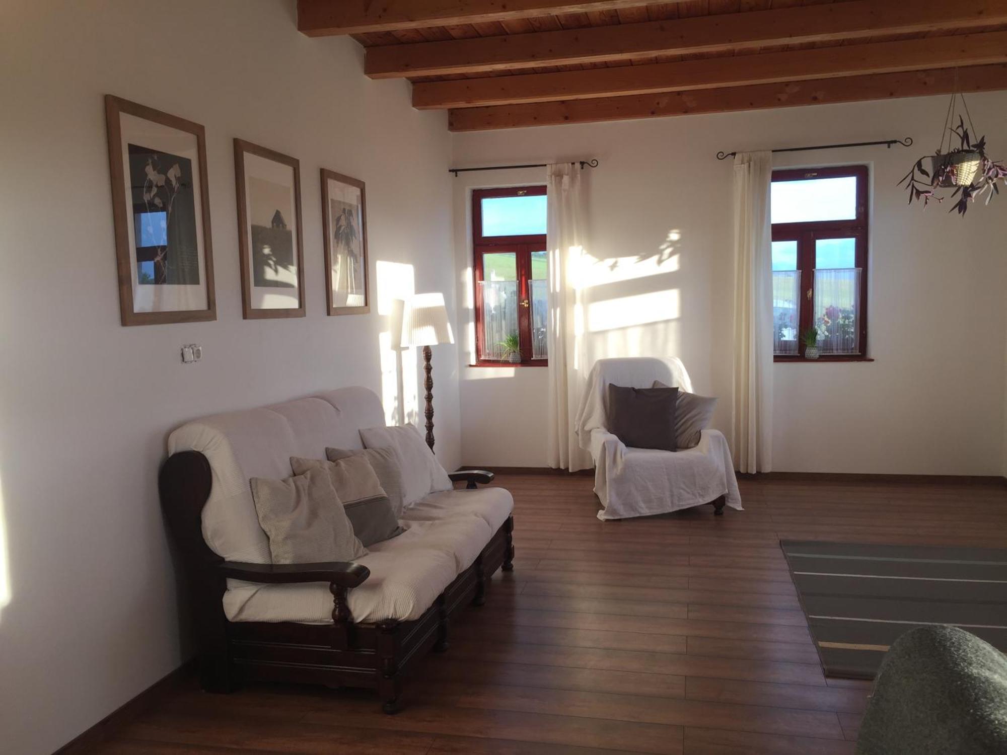 Dosa Tanya, Vendeghaz Otel Cserepfalu Dış mekan fotoğraf